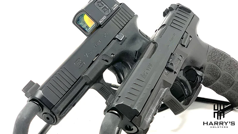 An image of HK VP9 vs Glock 17 side-by-side.