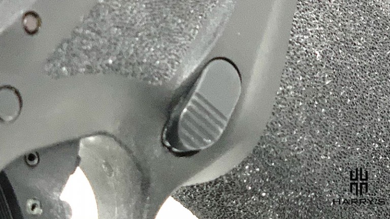 Sig P365 vs Hellcat | Which Is The Best Micro 9mm Carry Gun For You?