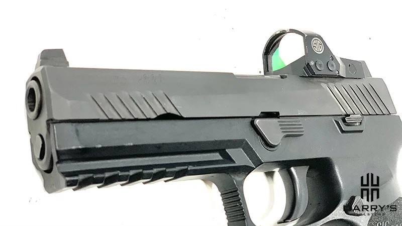 Glock 17 vs Sig P320 sig slide