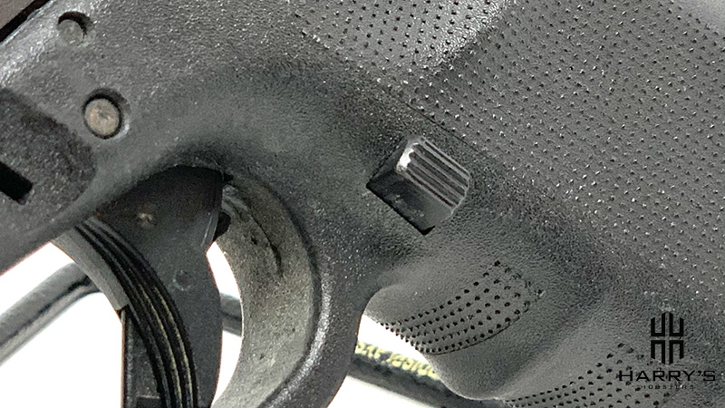 Glock 19 vs Glock 43 19 magazine release
