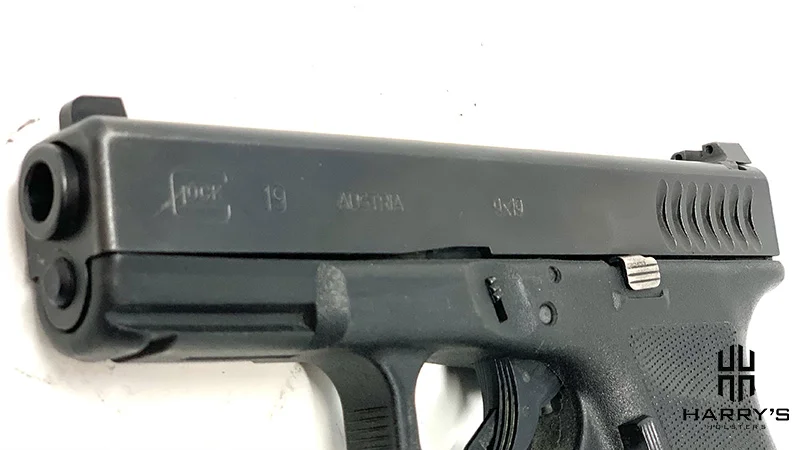 Glock 19 vs Glock 48 19 slide