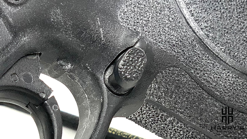 Glock 19 vs SW M_P 2.0 Compact magazine release SW