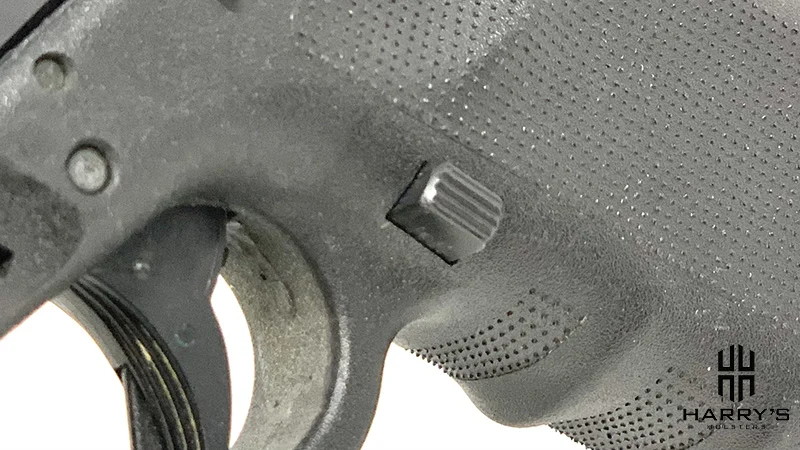 Glock 19 vs SW M_P 2.0 Compact magazine release glock