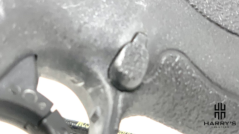 Glock 19 vs SW Shield magazine release