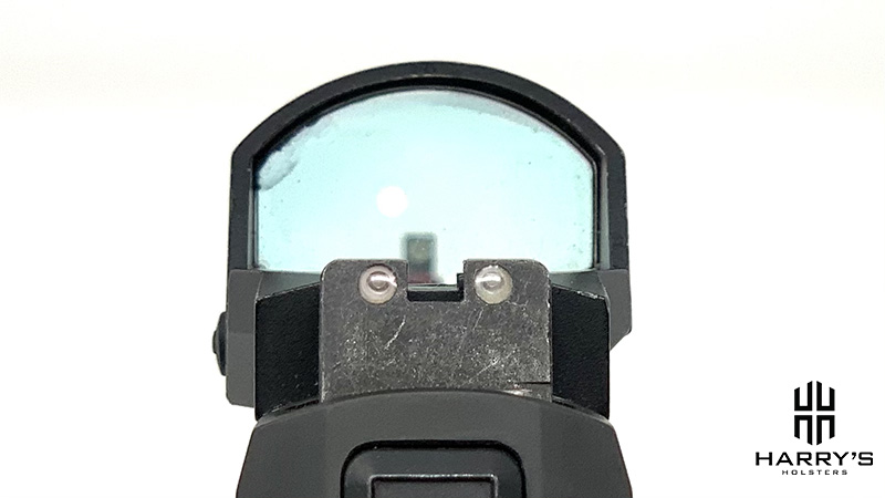 Glock 19 vs Sig P320 sights
