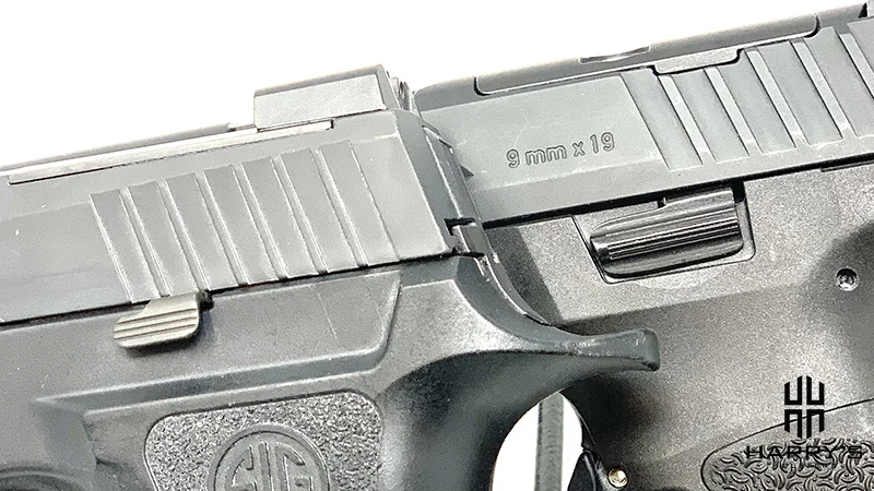 HK VP9 vs Sig P320 X Carry controls
