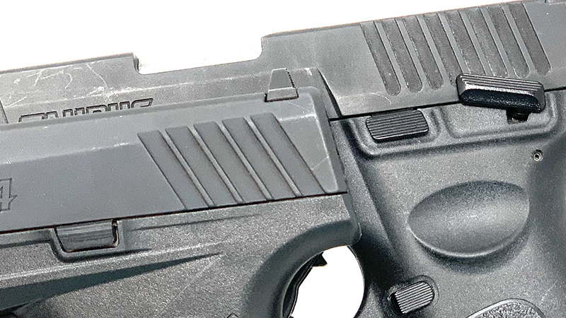 Taurus G3c vs GX4 Slide Stops