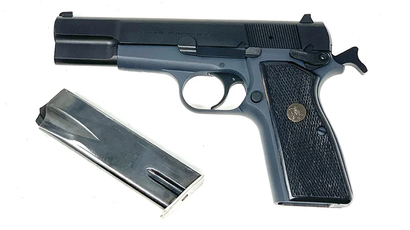 Browning Hi Power Review gun with magazineBrowning Hi Power Review gun with magazine