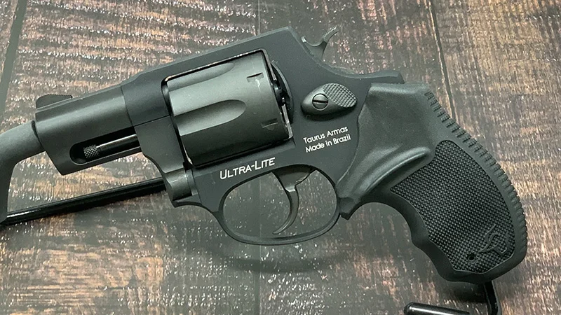 Taurus 856 Review right left