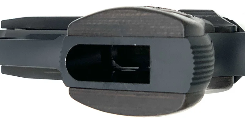 Beretta 3032 Tomcat Covert Review Magwell