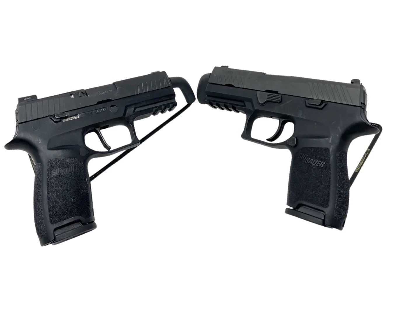 Sig Sauer P320 Carry vs Compact front sides