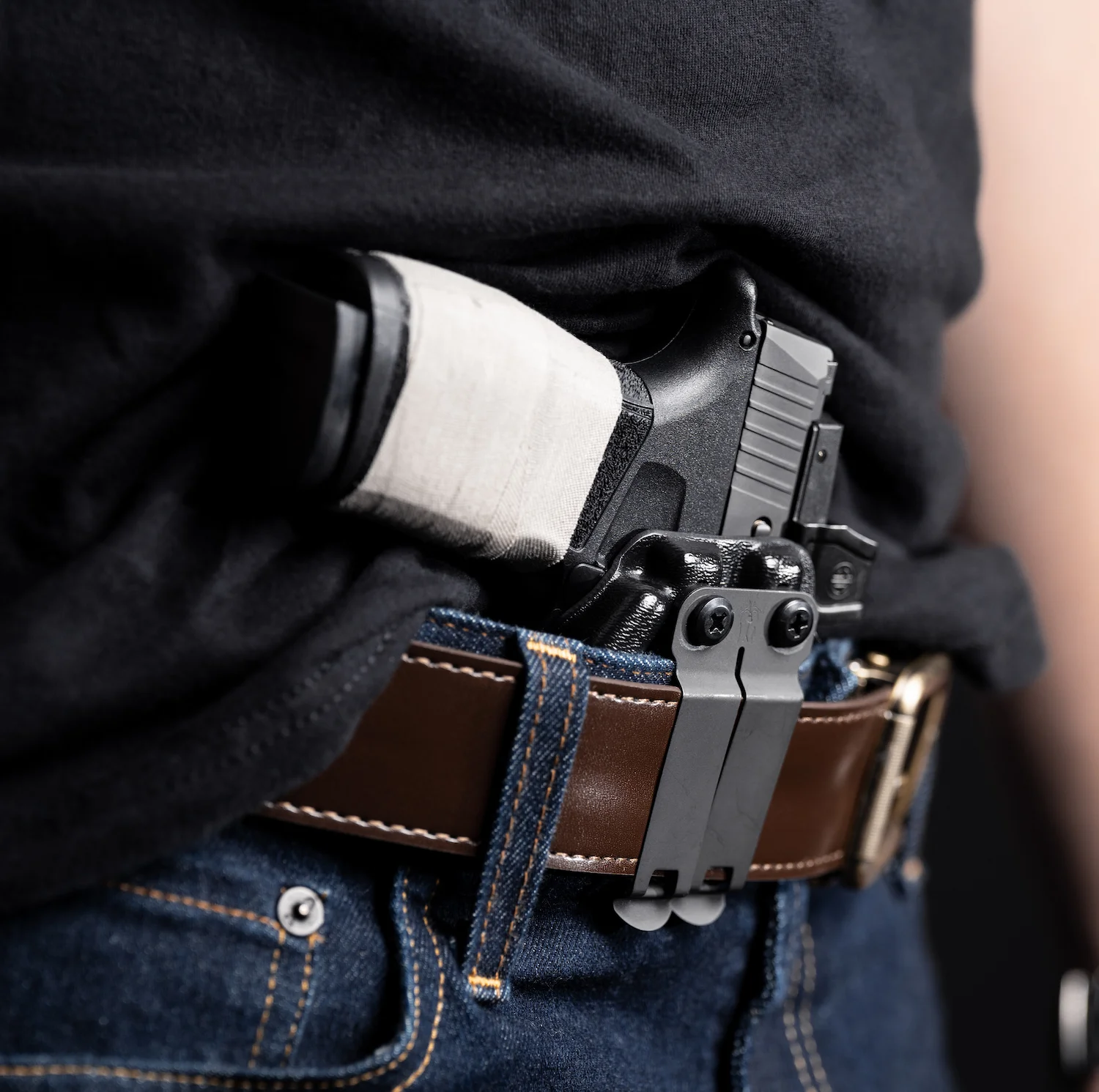 Sig P365X Macro AIWB Holster Side Balck Shirt Infiltrator