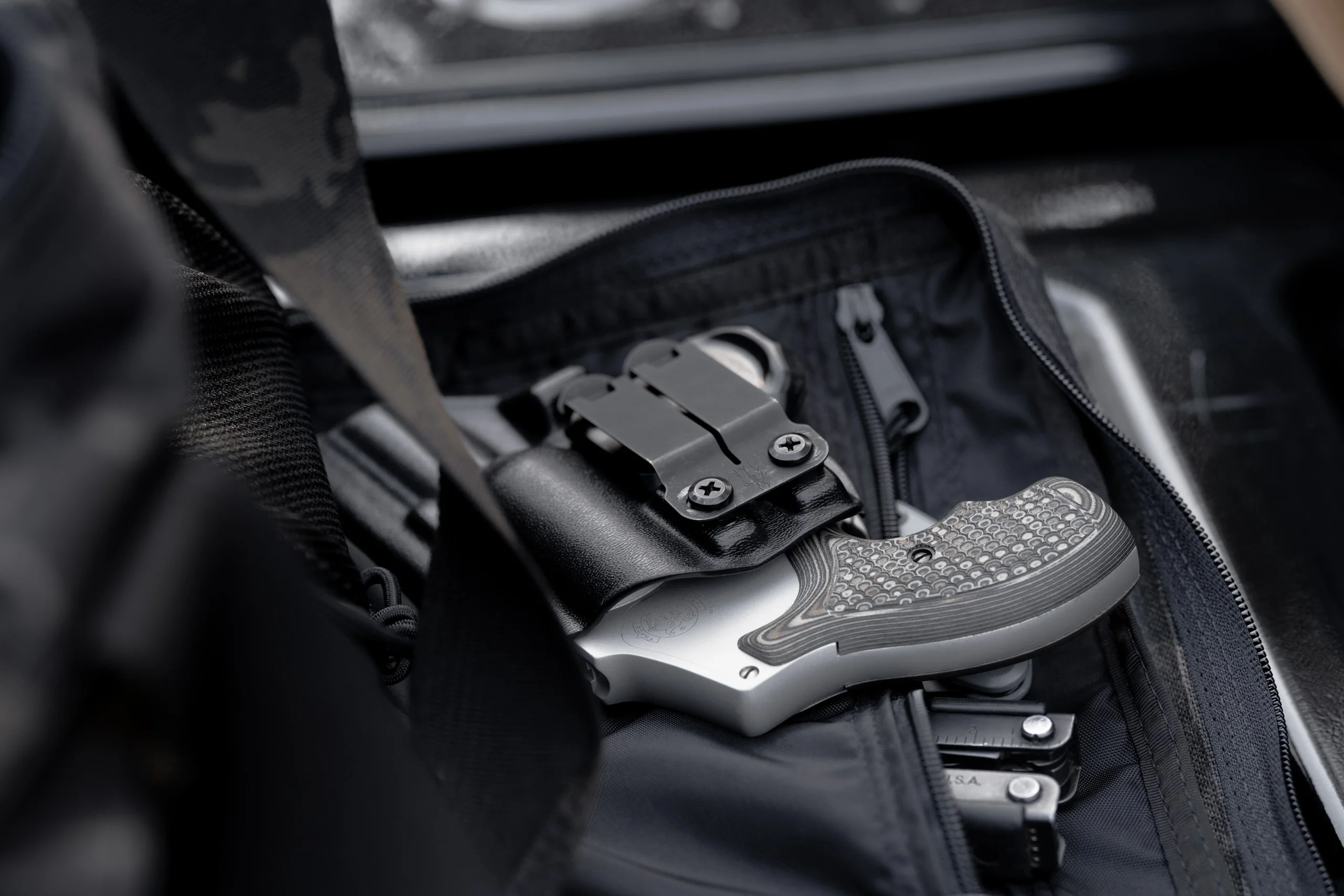 Icon 2.0 Revolver Holster Range Gear Close