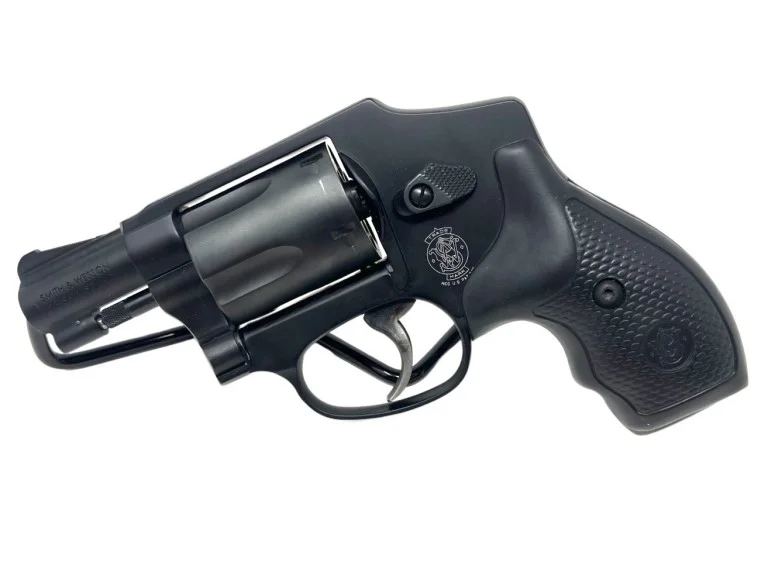Smith and Wesson 442 Review left side