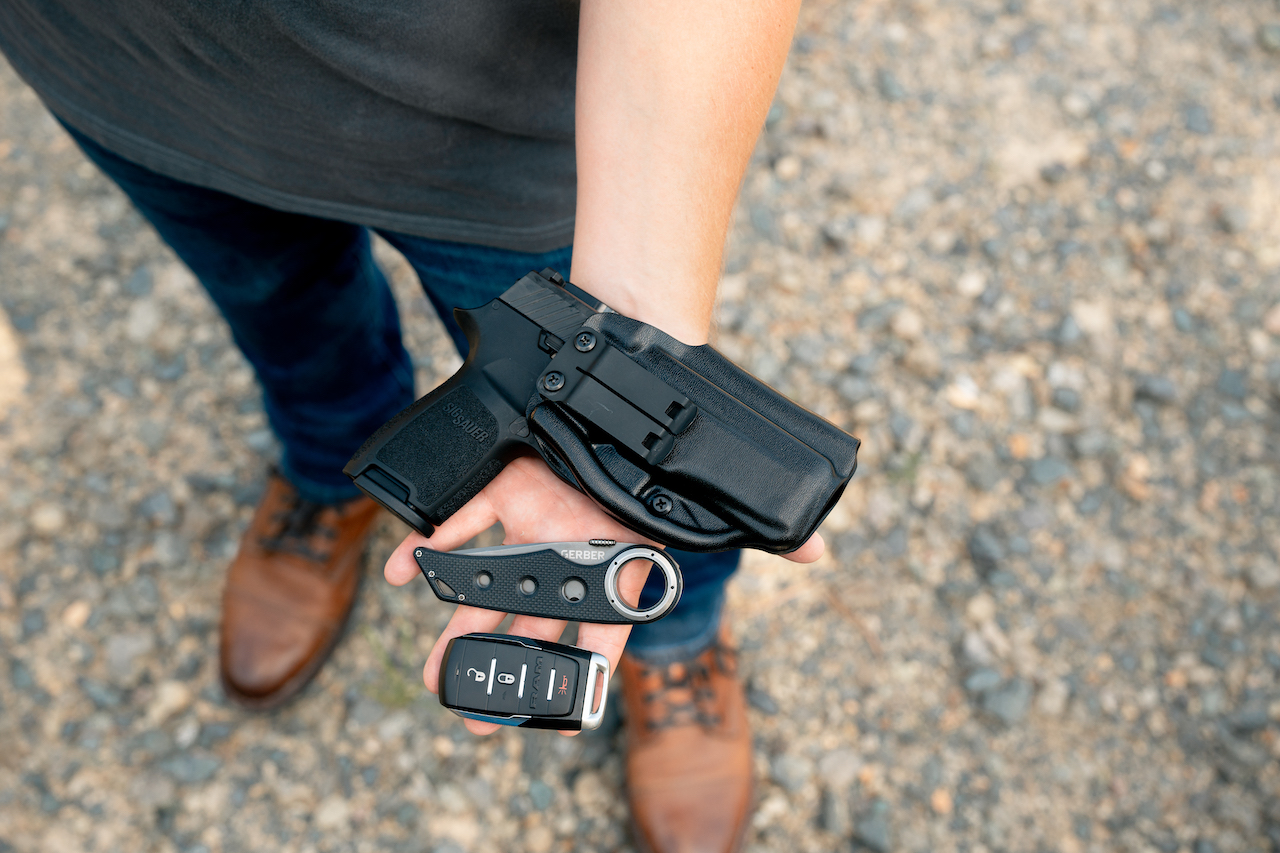 Sig P320 Carry Holster: CCW Holster for your Sig P320 Carry