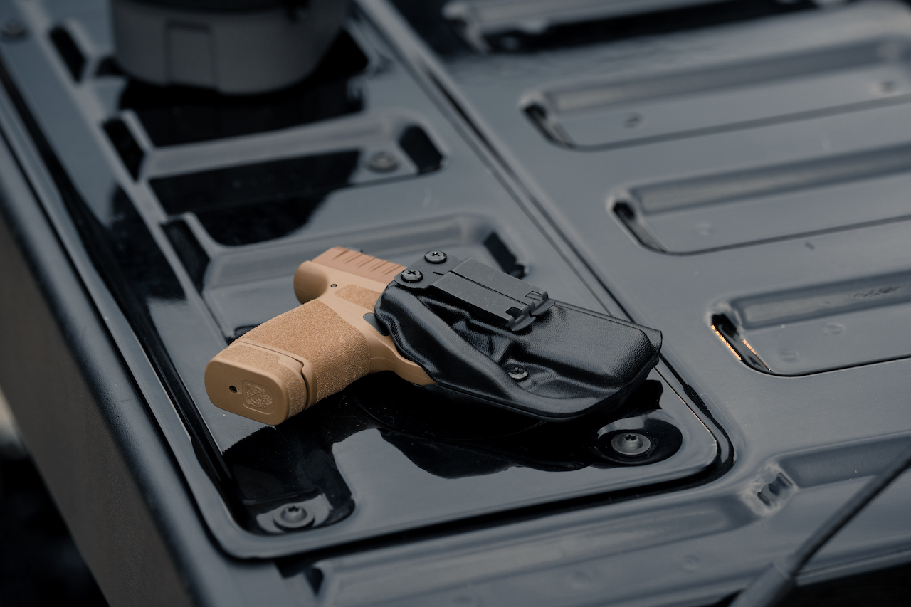 hellcat 9mm holster