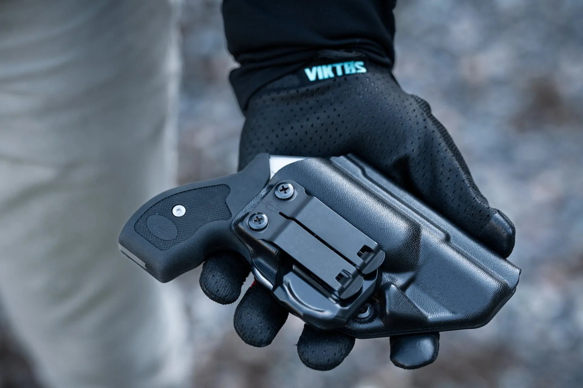 Kimber K6s Holster in Hand