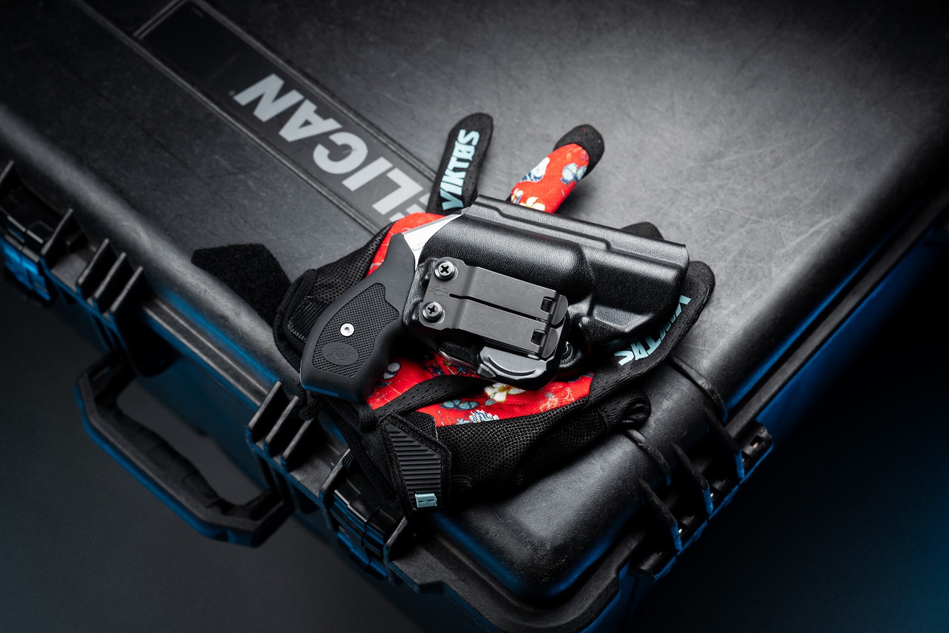 Kimber K6xs Holster on Case with Vitkos Gloves